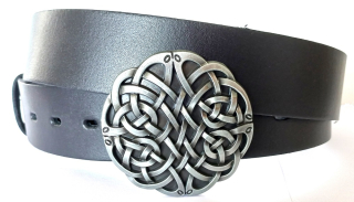 Opasek kožený s velkou přezkou