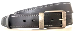 Kožené pásky s kovovým poutkem