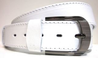 Bílý kožený opasek