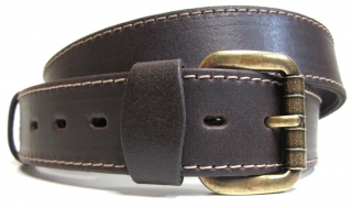 Hnědý kožený opasek